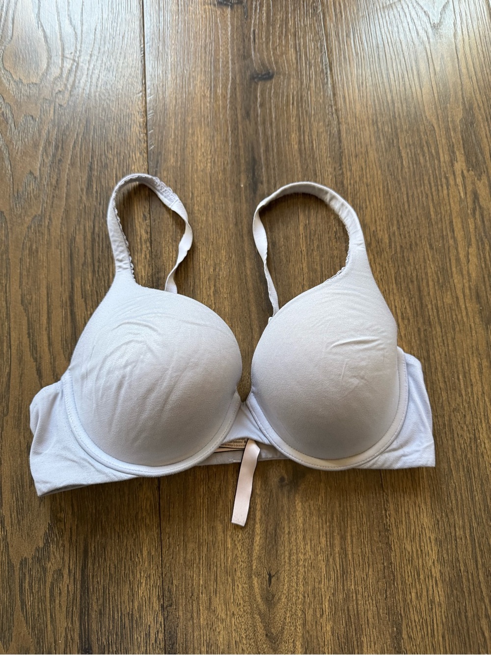 Victoria's Secret Light purple Padded T-Shirt Bra